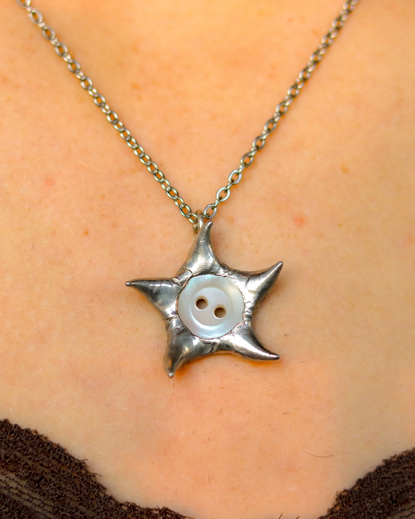 Button Star