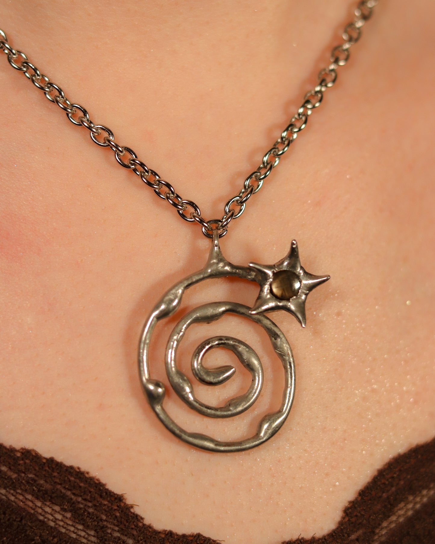 Black Sapphire Star Spiral