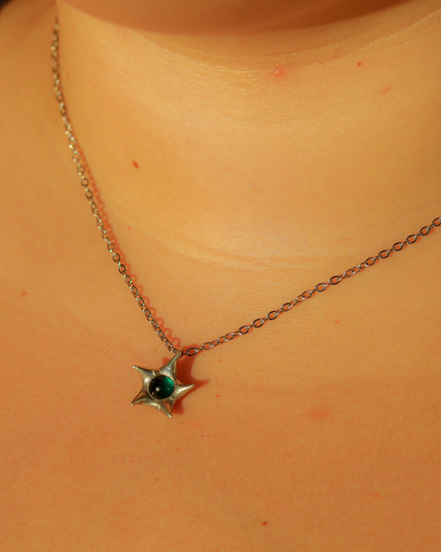 Emerald Solo Star