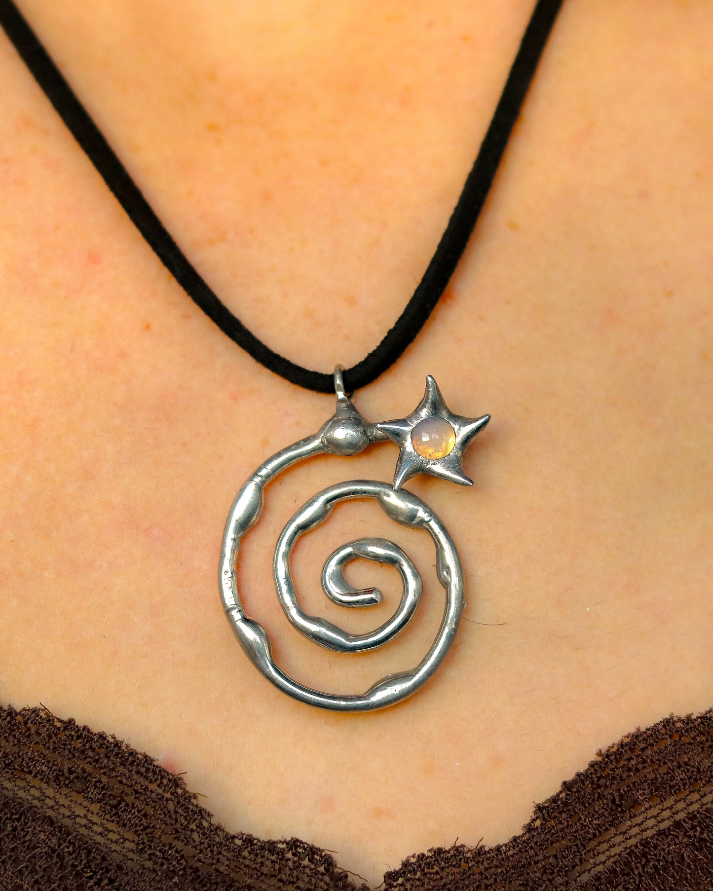 Cream Star Spiral