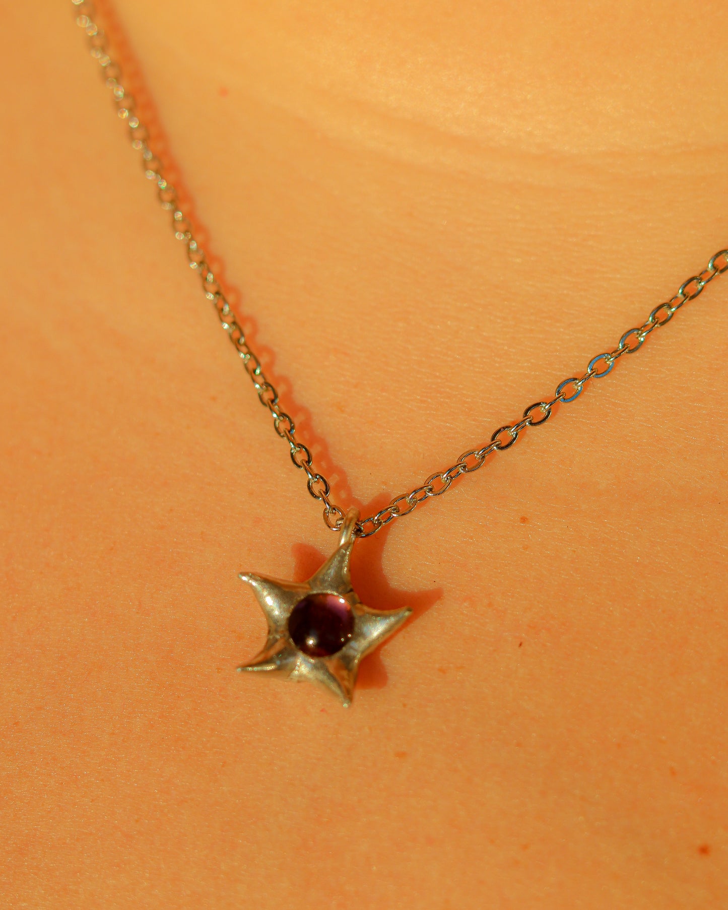Plum Solo Star